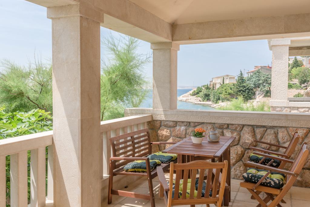 Seaside Apartment Baric Draga Exterior photo